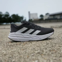 ADIDASadistar 3 m