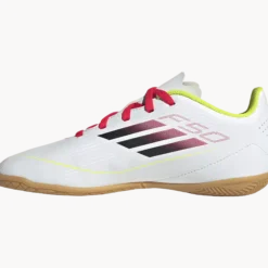 ADIDASf50 club in j