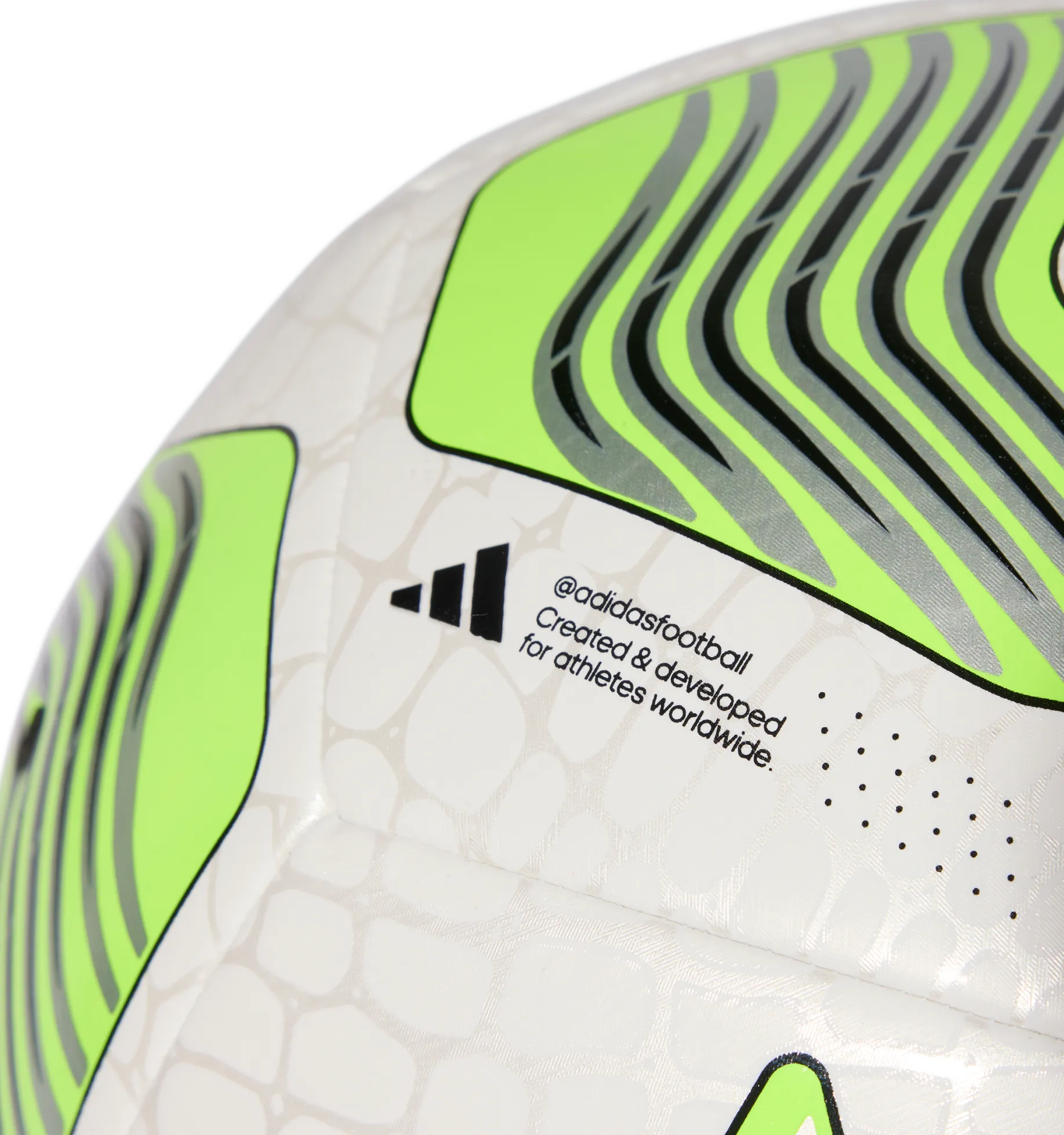 ADIDASpredator training ball