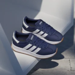 ADIDASrun 70s 2.0 j
