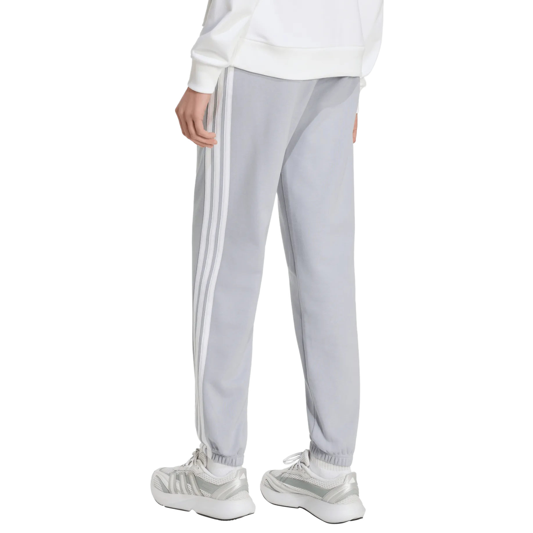 ADIDASw 3s ft cuffed pants