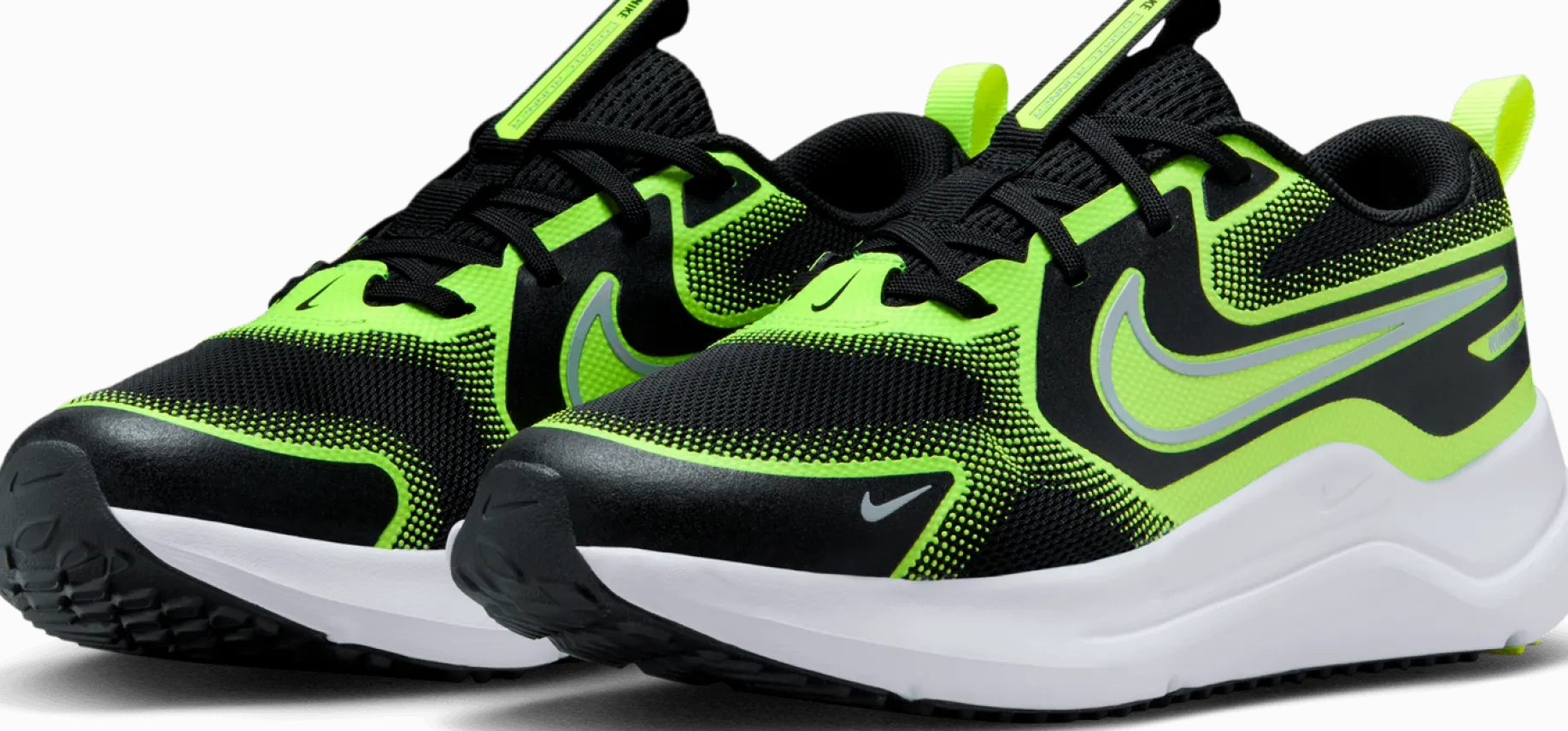 NIKEnike cosmic runner big kids' road r