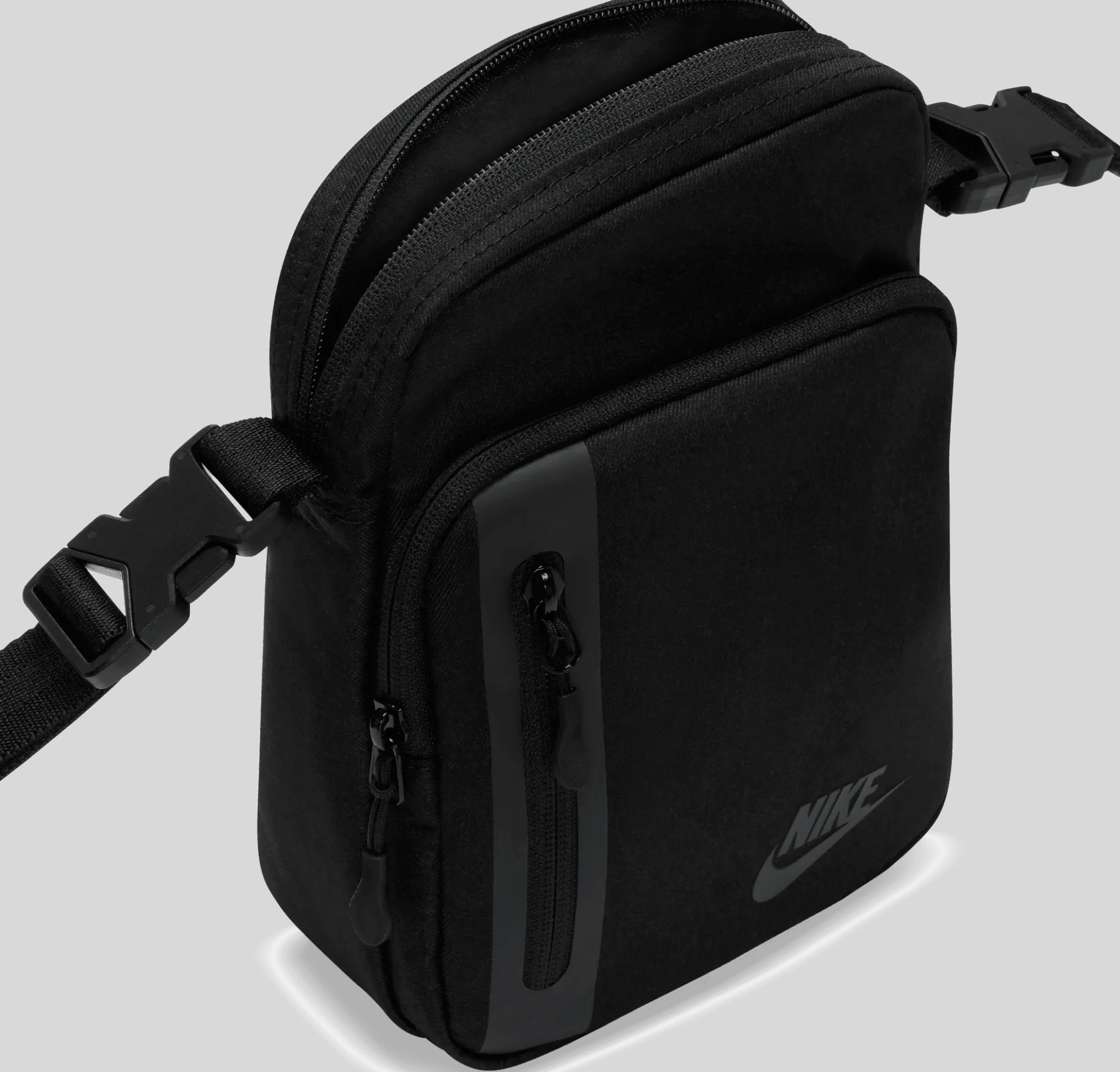 NIKEnike elemental premium crossbody bag