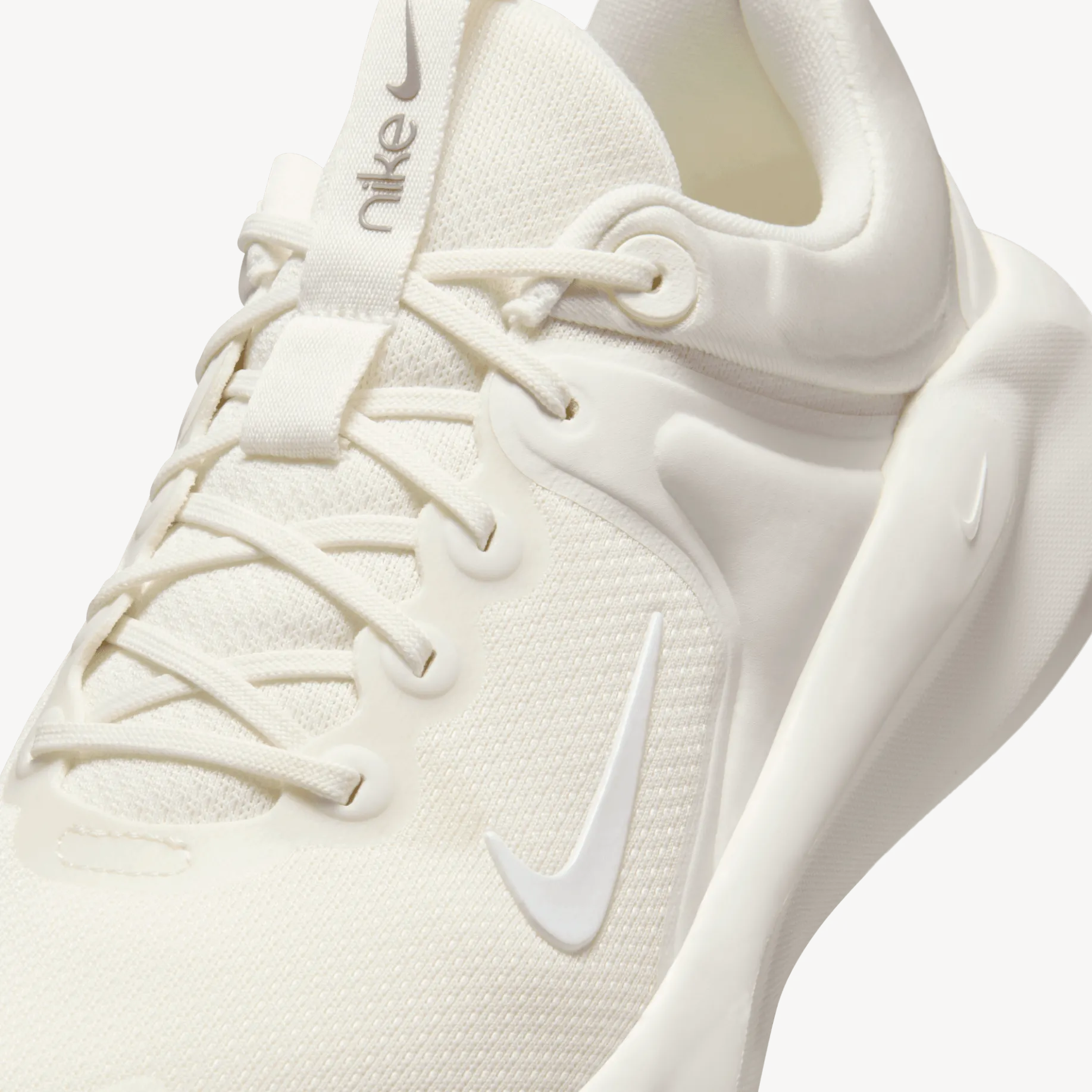 NIKEnike in-season tr 14 women's