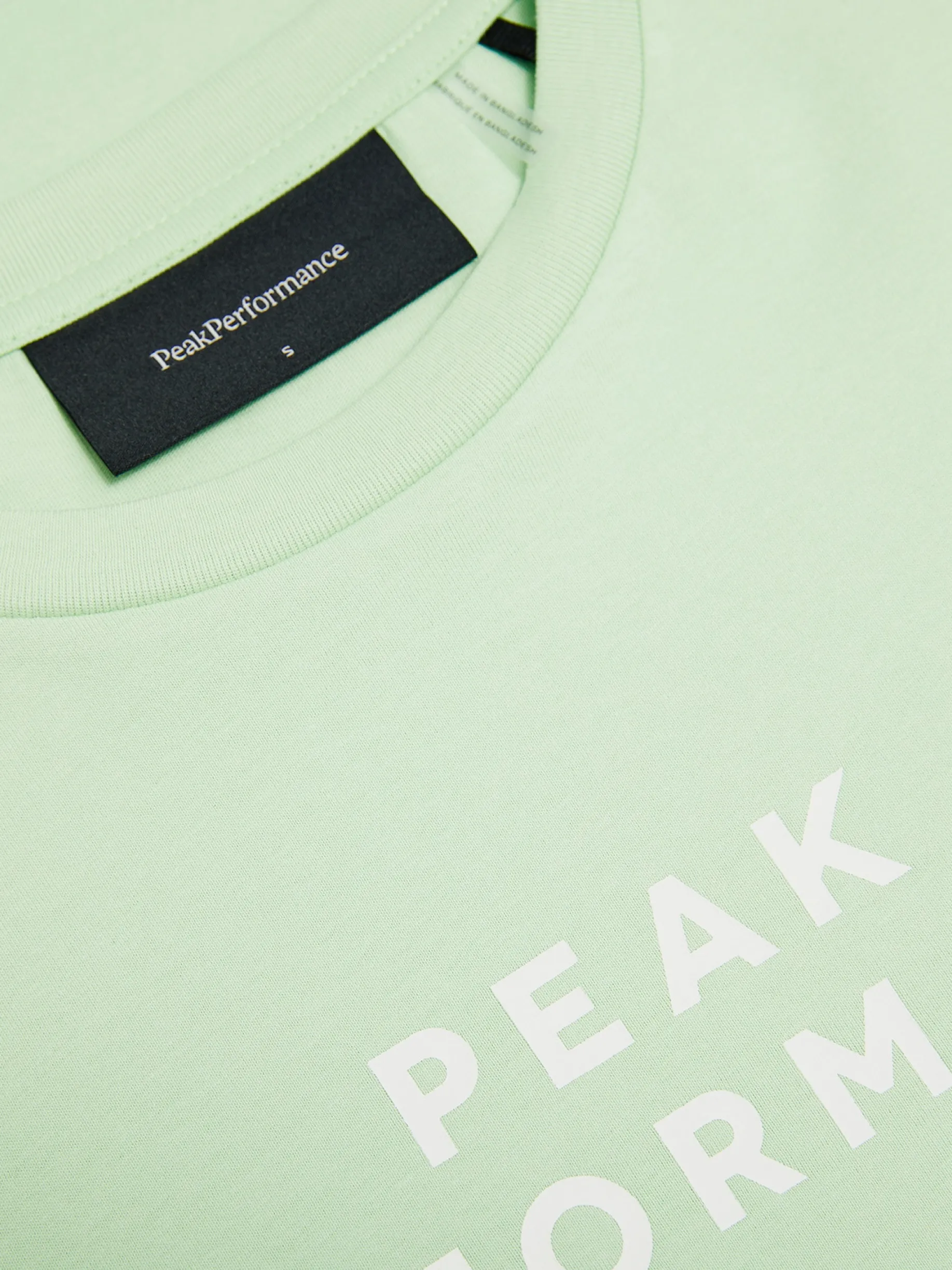 PEAK PERFORMANCEfi w bella tee
