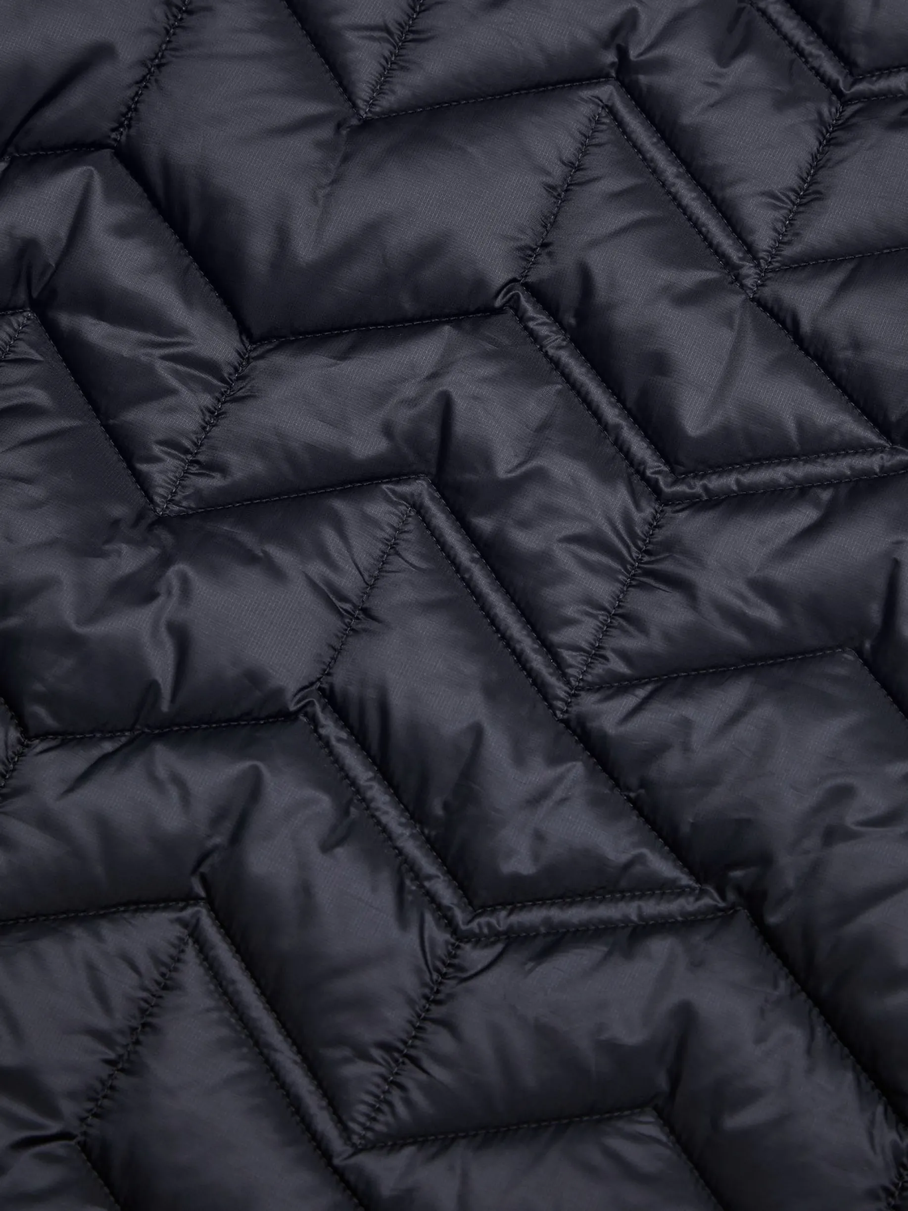 PEAK PERFORMANCEm elevate liner hood